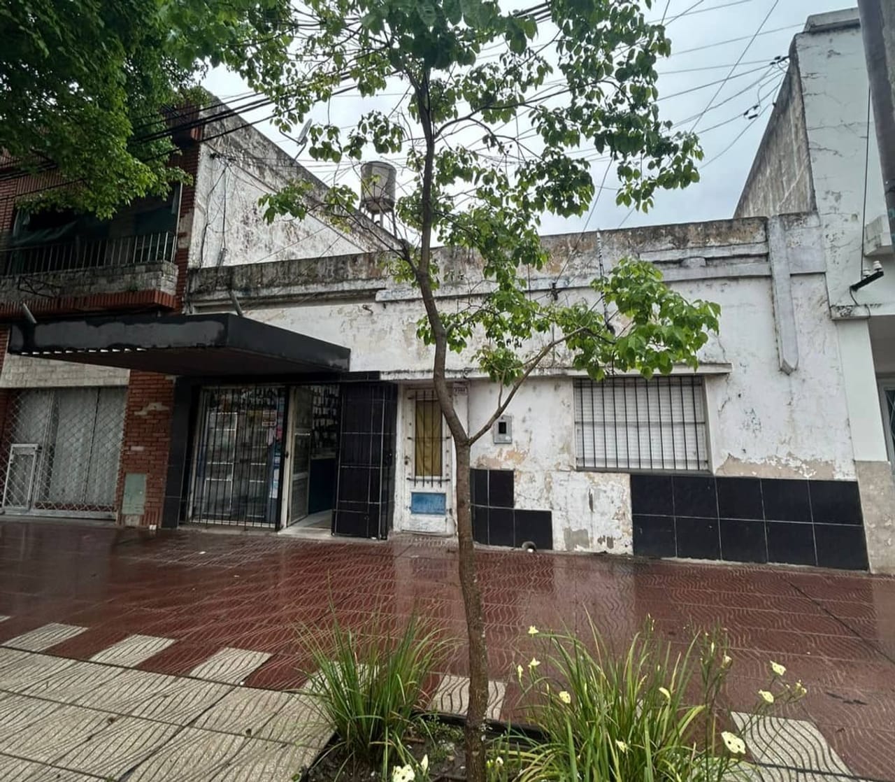 Av. San Martin 2380, San Lorenzo