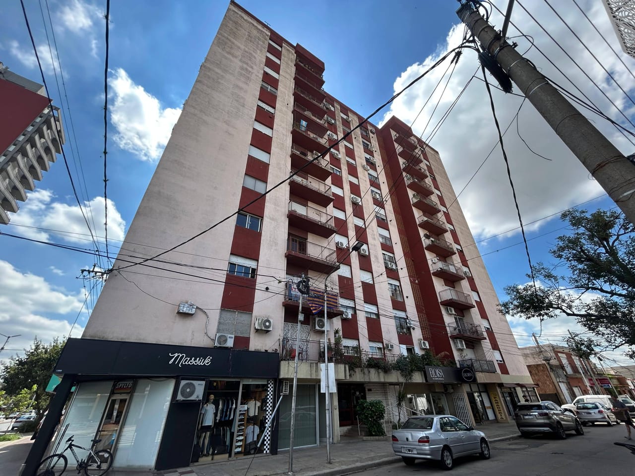 3 de Febrero 590, San Lorenzo 