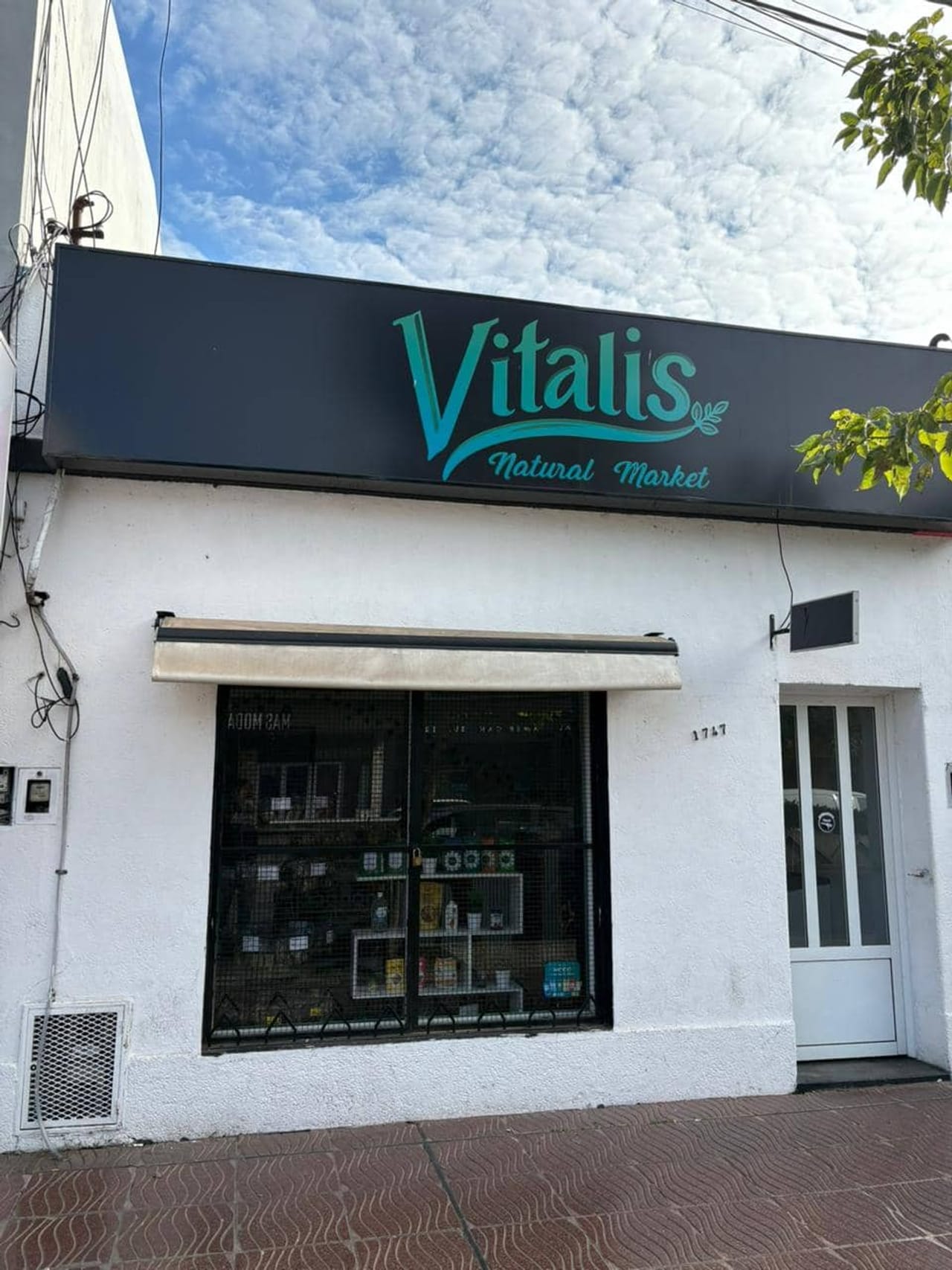Av. San Martin 1747, San Lorenzo