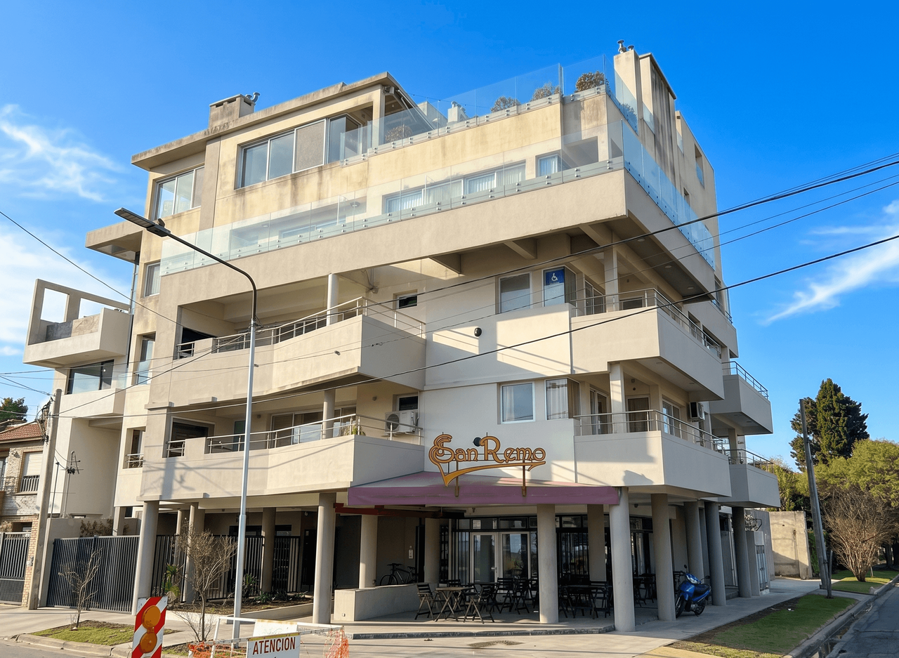 Hugo parente 835, San Lorenzo